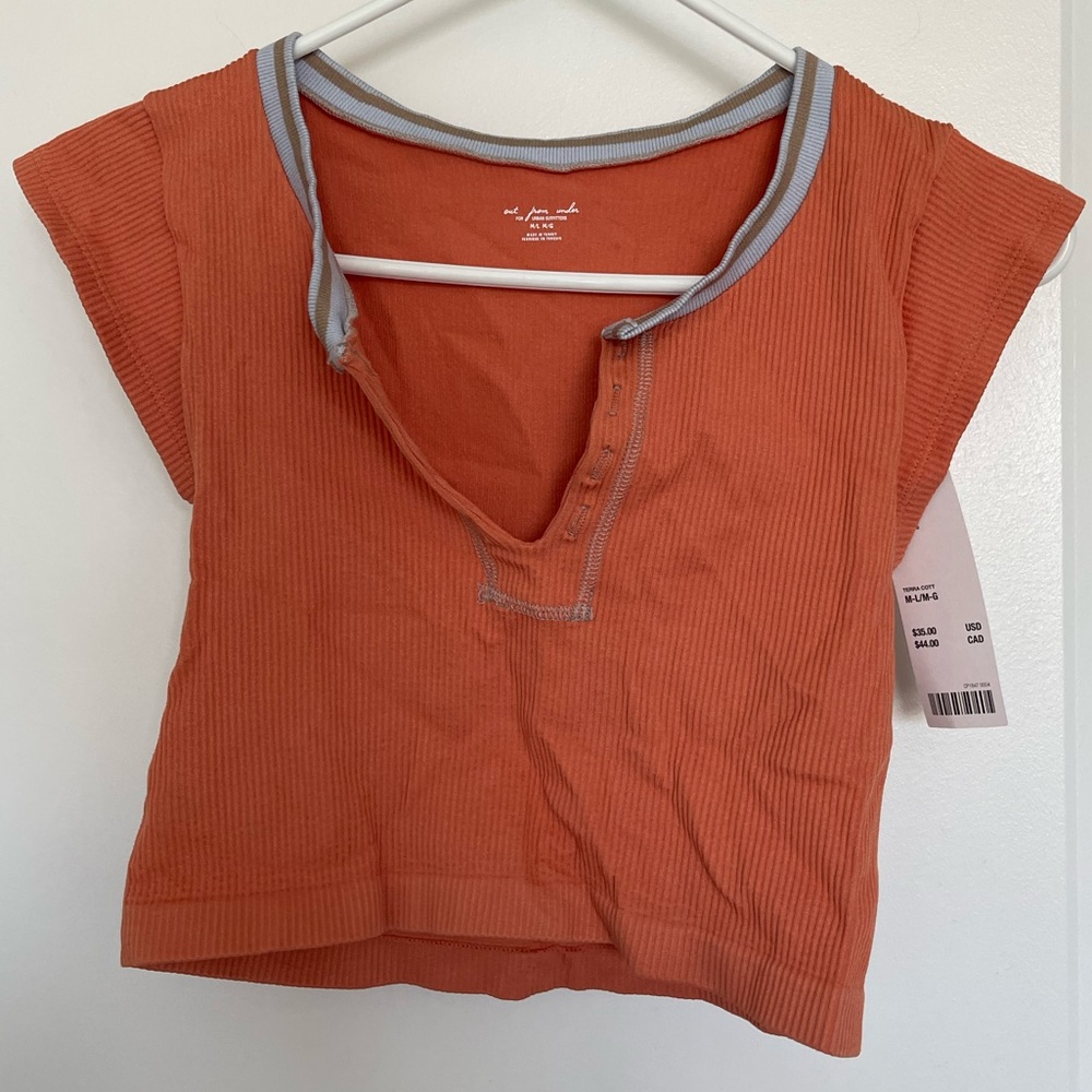URBAN OUTFITTERS Baby Tee